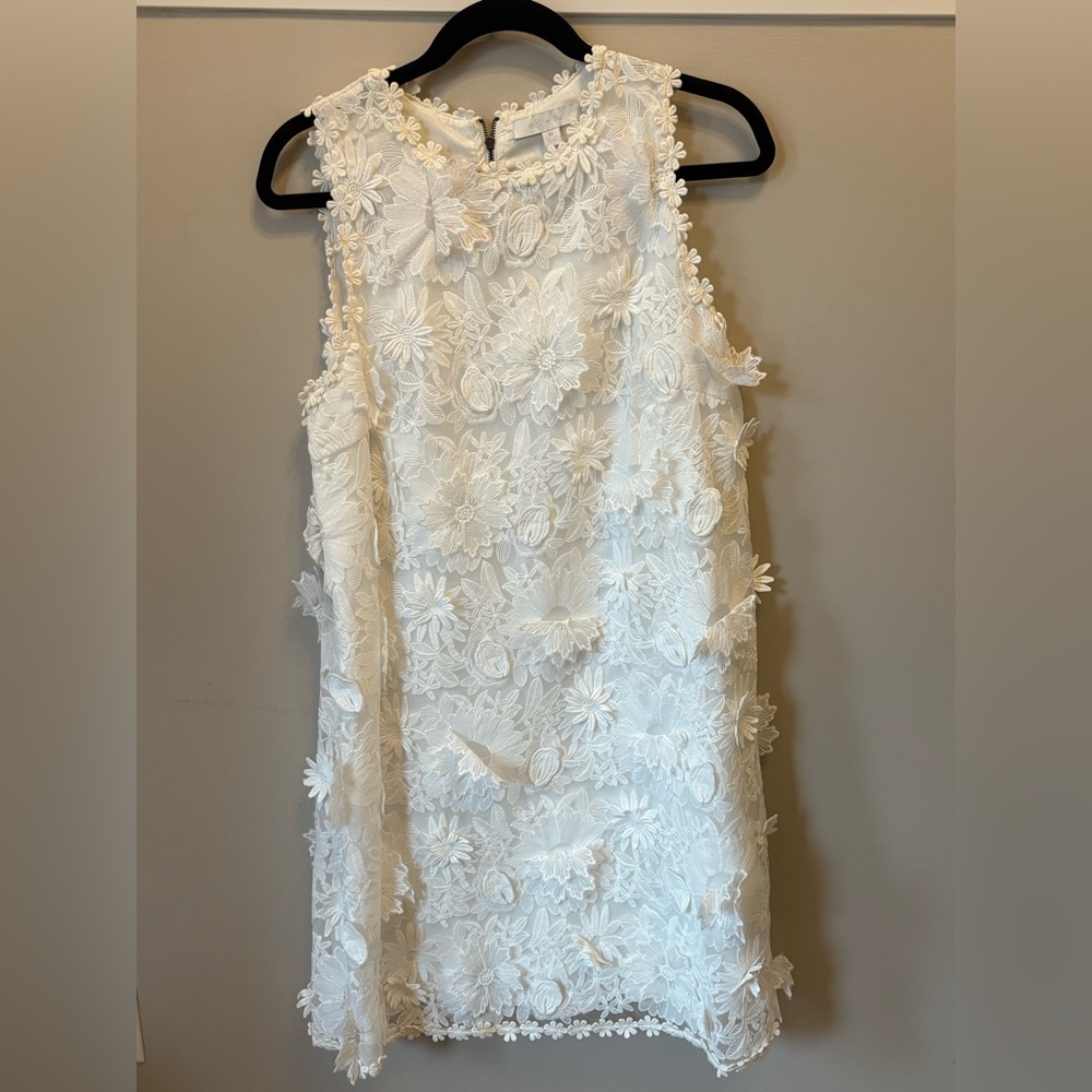 Elegant White Floral Lace Wedding Dress